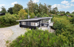 Awesome Home In Glesborg With Wifi, Bønnerup Strand